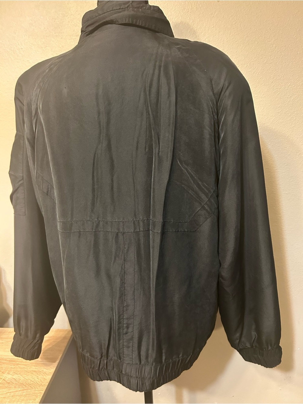 Vintage Silk Black Bomber Jacket with Zip Pockets - Picture 3 of 6